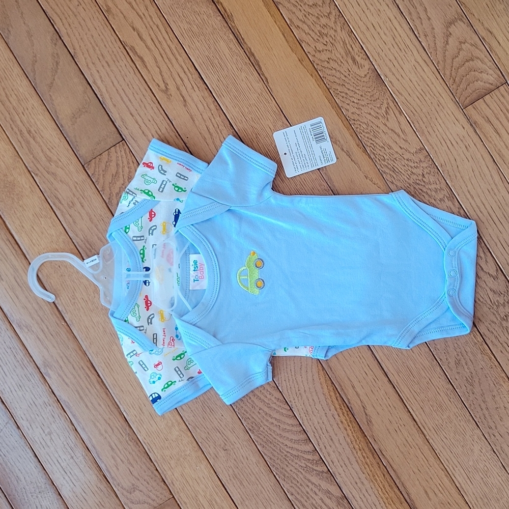 NWT Tootsie Baby 0-3m Onesies
